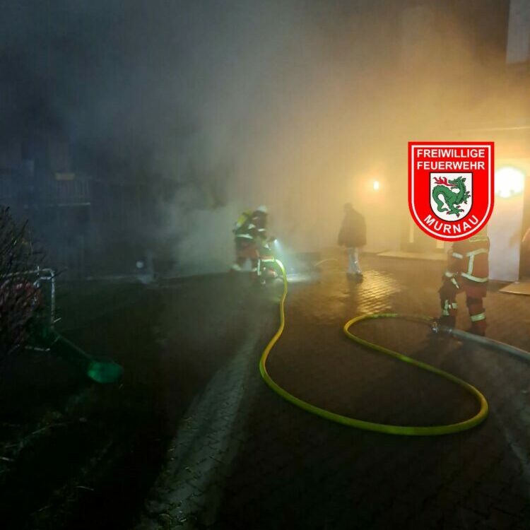 B4 Brand Hackschnitzelbunker Freiwillige Feuerwehr Murnau